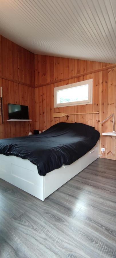 Chalet Du Bonheur - La Jenny Naturist Area Le Porge Buitenkant foto